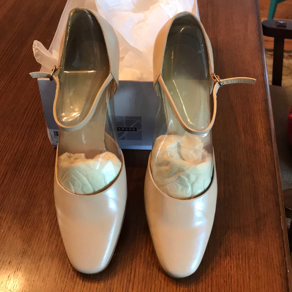 Parade Tan Endless Heels